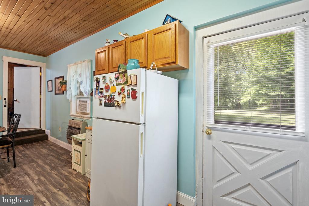 4162 PINEWOOD LN, JEFFERSONTON, Virginia 22724, 5 Bedrooms Bedrooms, ,4 BathroomsBathrooms,Residential,4162 PINEWOOD LN,VACU2010550 MLS # VACU2010550