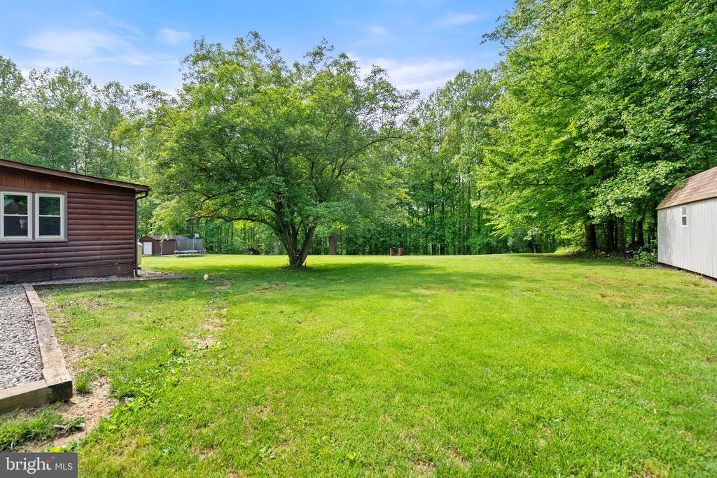 4162 PINEWOOD LN, JEFFERSONTON, Virginia 22724, 5 Bedrooms Bedrooms, ,4 BathroomsBathrooms,Residential,4162 PINEWOOD LN,VACU2010550 MLS # VACU2010550