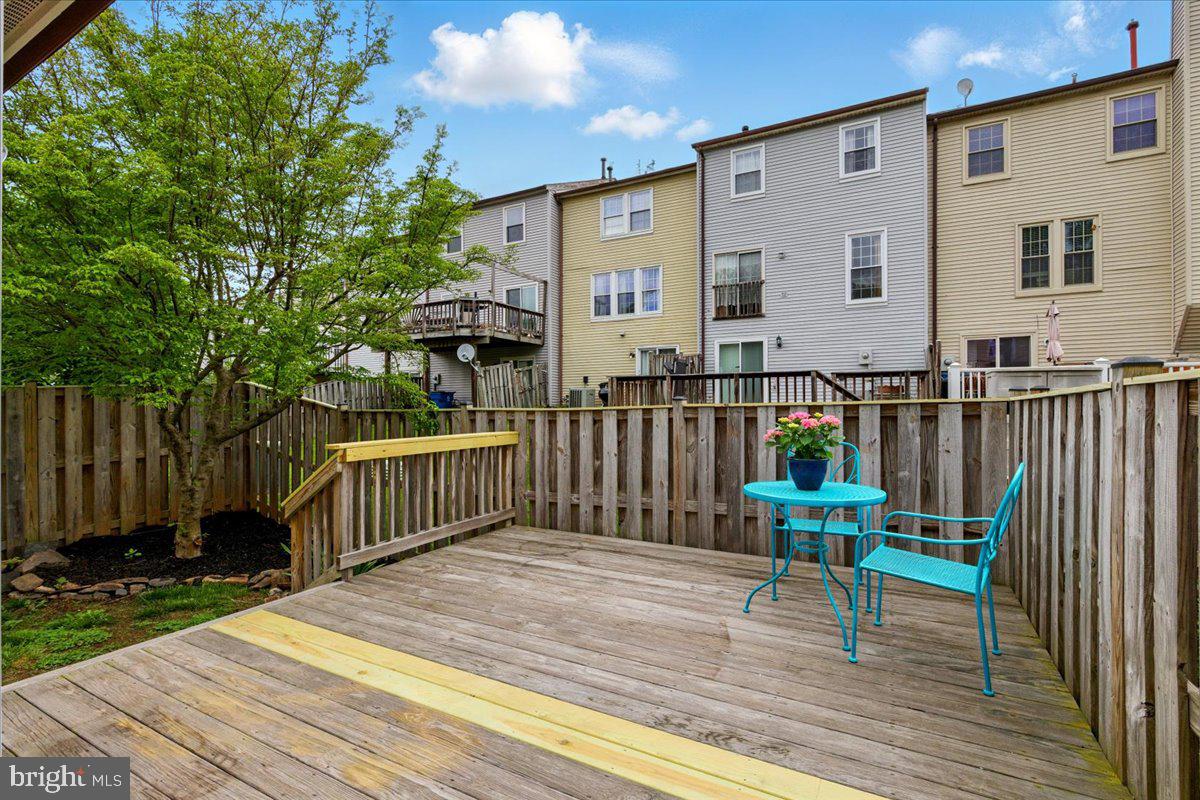 14474 FOUR CHIMNEY DR, CENTREVILLE, Virginia 20120, 3 Bedrooms Bedrooms, ,2 BathroomsBathrooms,Residential,For sale,14474 FOUR CHIMNEY DR,VAFX2235606 MLS # VAFX2235606