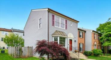 14474 FOUR CHIMNEY DR, CENTREVILLE, Virginia 20120, 3 Bedrooms Bedrooms, ,2 BathroomsBathrooms,Residential,For sale,14474 FOUR CHIMNEY DR,VAFX2235606 MLS # VAFX2235606