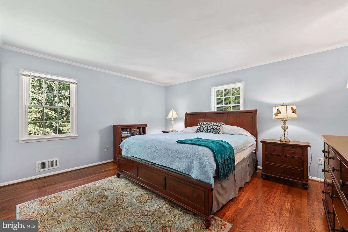 6720 DELAND DR, SPRINGFIELD, Virginia 22152, 5 Bedrooms Bedrooms, ,3 BathroomsBathrooms,Residential,For sale,6720 DELAND DR,VAFX2235632 MLS # VAFX2235632