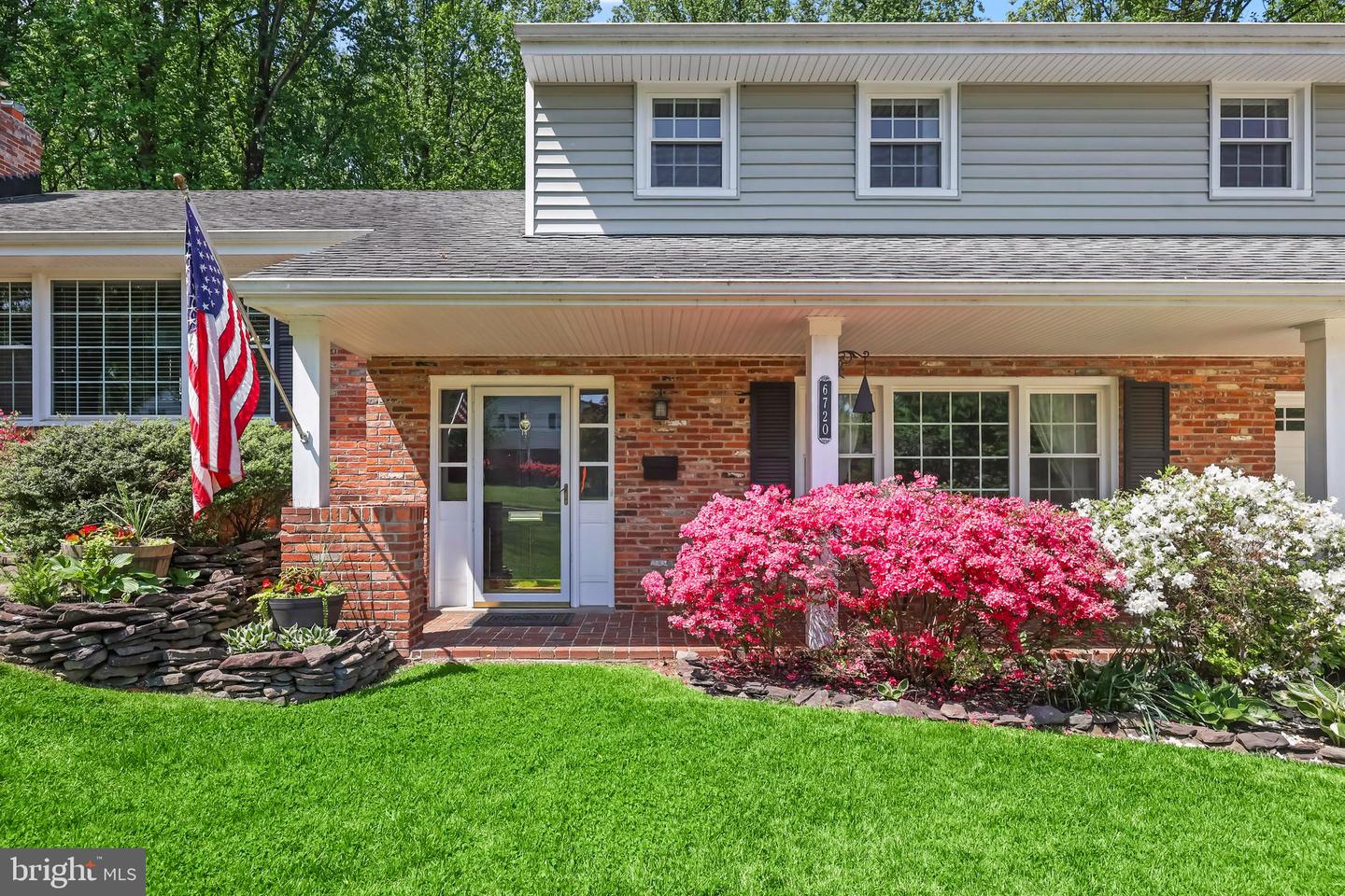 6720 DELAND DR, SPRINGFIELD, Virginia 22152, 5 Bedrooms Bedrooms, ,3 BathroomsBathrooms,Residential,For sale,6720 DELAND DR,VAFX2235632 MLS # VAFX2235632