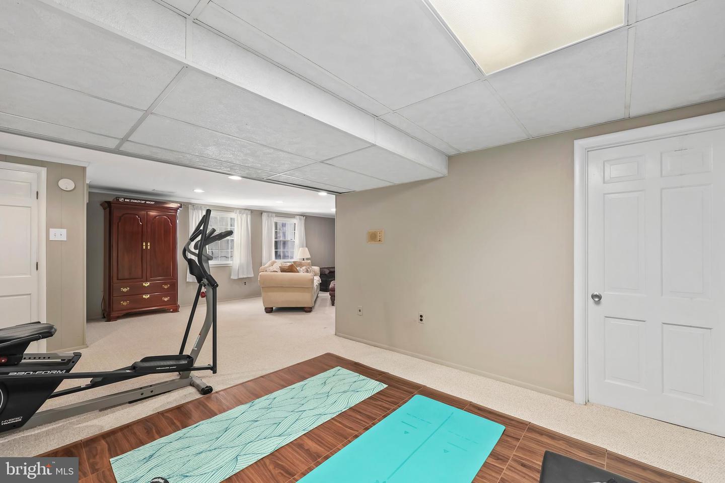 6720 DELAND DR, SPRINGFIELD, Virginia 22152, 5 Bedrooms Bedrooms, ,3 BathroomsBathrooms,Residential,For sale,6720 DELAND DR,VAFX2235632 MLS # VAFX2235632