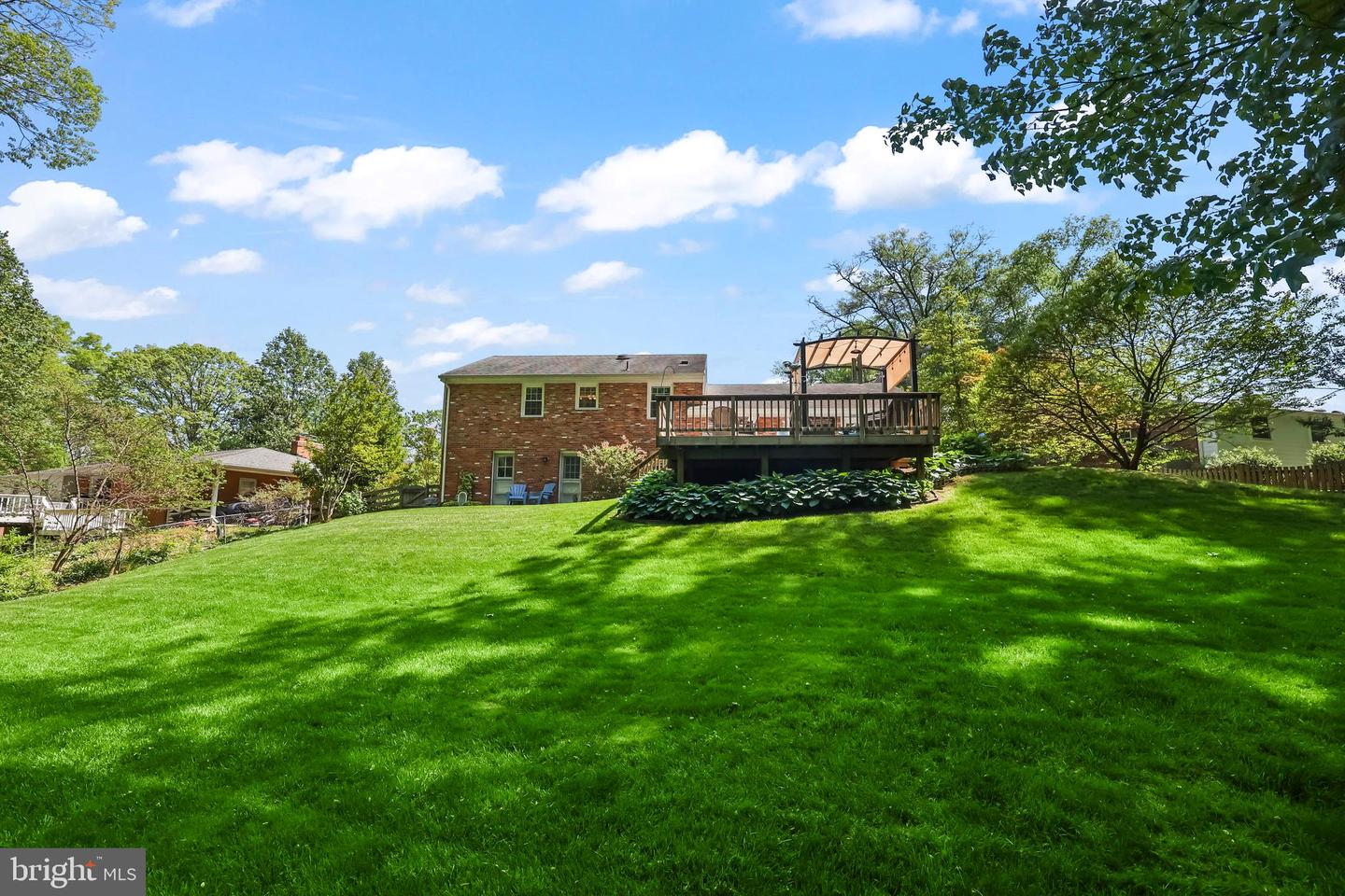6720 DELAND DR, SPRINGFIELD, Virginia 22152, 5 Bedrooms Bedrooms, ,3 BathroomsBathrooms,Residential,For sale,6720 DELAND DR,VAFX2235632 MLS # VAFX2235632