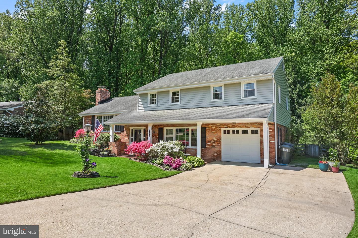 6720 DELAND DR, SPRINGFIELD, Virginia 22152, 5 Bedrooms Bedrooms, ,3 BathroomsBathrooms,Residential,For sale,6720 DELAND DR,VAFX2235632 MLS # VAFX2235632