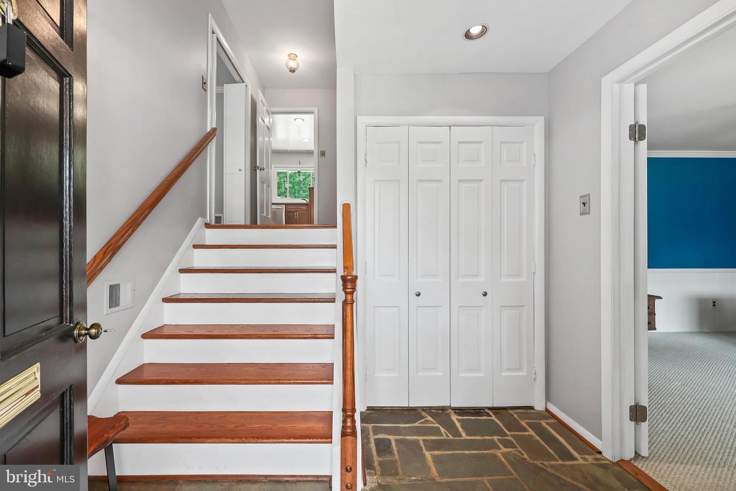 6720 DELAND DR, SPRINGFIELD, Virginia 22152, 5 Bedrooms Bedrooms, ,3 BathroomsBathrooms,Residential,For sale,6720 DELAND DR,VAFX2235632 MLS # VAFX2235632
