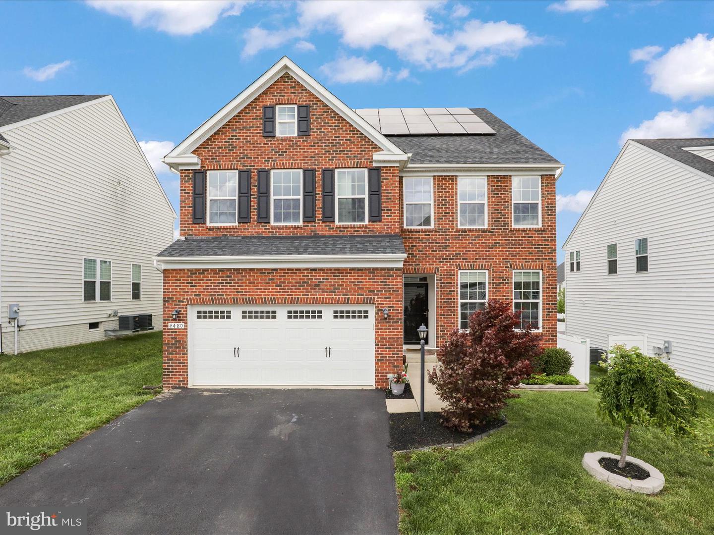 4480 WEEJUN LOOP, WOODBRIDGE, Virginia 22192, 4 Bedrooms Bedrooms, ,4 BathroomsBathrooms,Residential,For sale,4480 WEEJUN LOOP,VAPW2092532 MLS # VAPW2092532