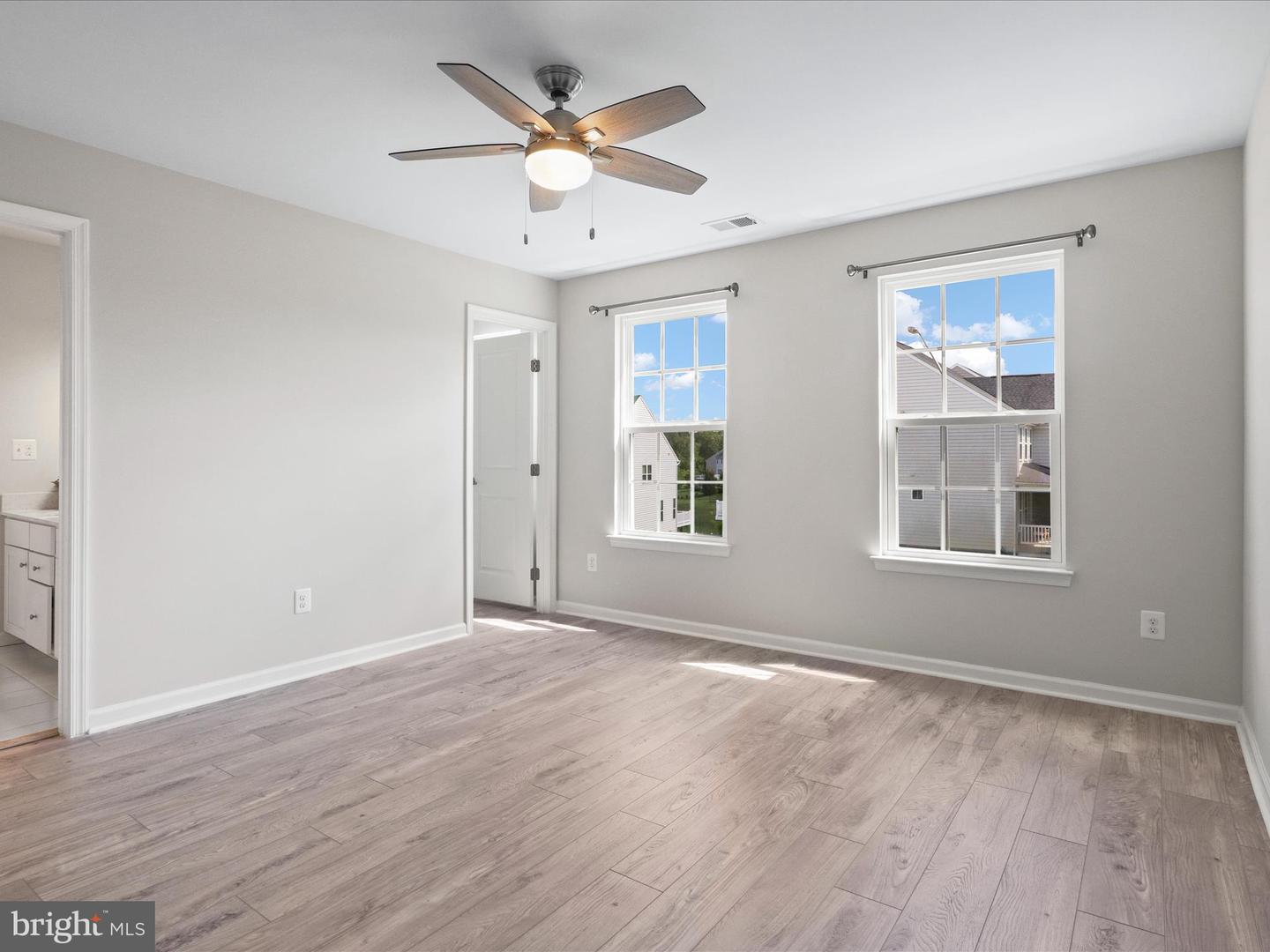 4480 WEEJUN LOOP, WOODBRIDGE, Virginia 22192, 4 Bedrooms Bedrooms, ,4 BathroomsBathrooms,Residential,For sale,4480 WEEJUN LOOP,VAPW2092532 MLS # VAPW2092532