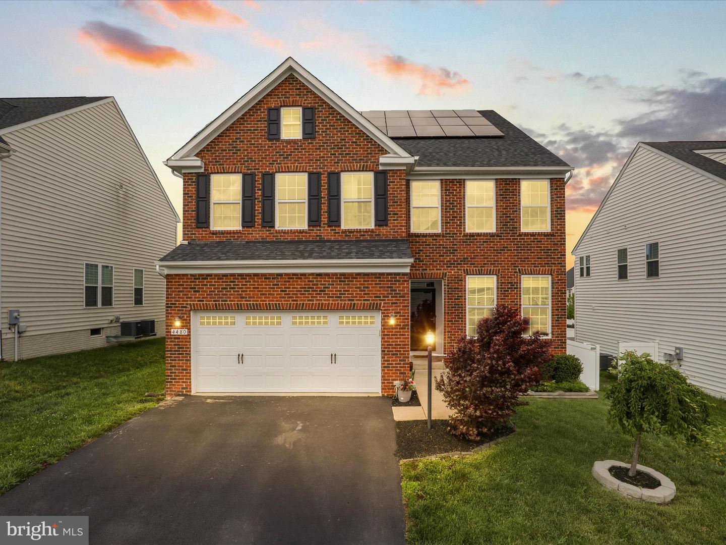 4480 WEEJUN LOOP, WOODBRIDGE, Virginia 22192, 4 Bedrooms Bedrooms, ,4 BathroomsBathrooms,Residential,For sale,4480 WEEJUN LOOP,VAPW2092532 MLS # VAPW2092532