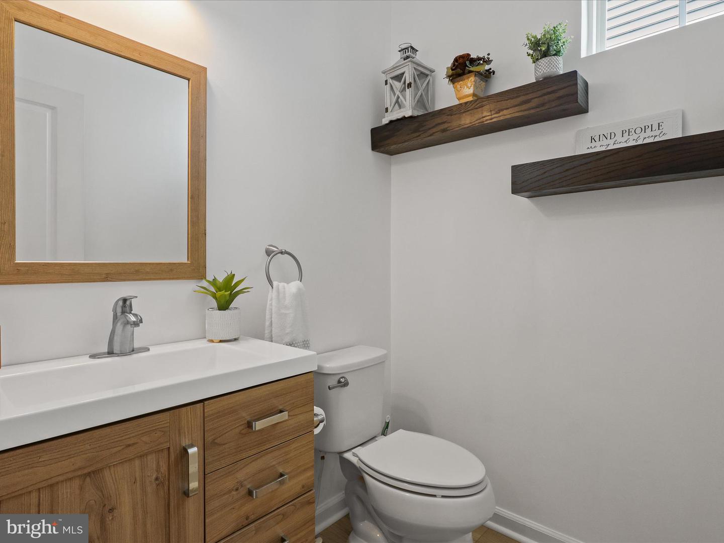 4480 WEEJUN LOOP, WOODBRIDGE, Virginia 22192, 4 Bedrooms Bedrooms, ,4 BathroomsBathrooms,Residential,For sale,4480 WEEJUN LOOP,VAPW2092532 MLS # VAPW2092532