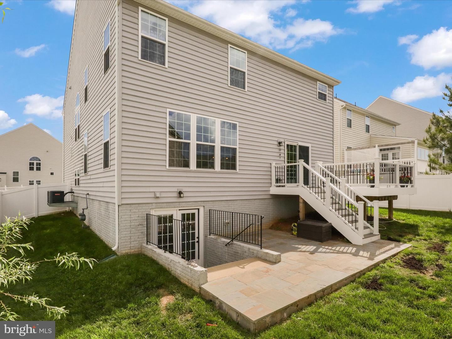 4480 WEEJUN LOOP, WOODBRIDGE, Virginia 22192, 4 Bedrooms Bedrooms, ,4 BathroomsBathrooms,Residential,For sale,4480 WEEJUN LOOP,VAPW2092532 MLS # VAPW2092532