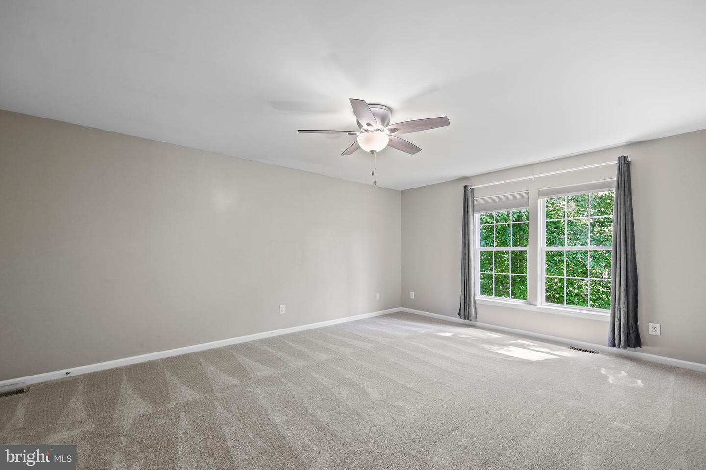 7883 LEROUX LN, MANASSAS, Virginia 20112, 4 Bedrooms Bedrooms, ,3 BathroomsBathrooms,Residential,For sale,7883 LEROUX LN,VAPW2092542 MLS # VAPW2092542