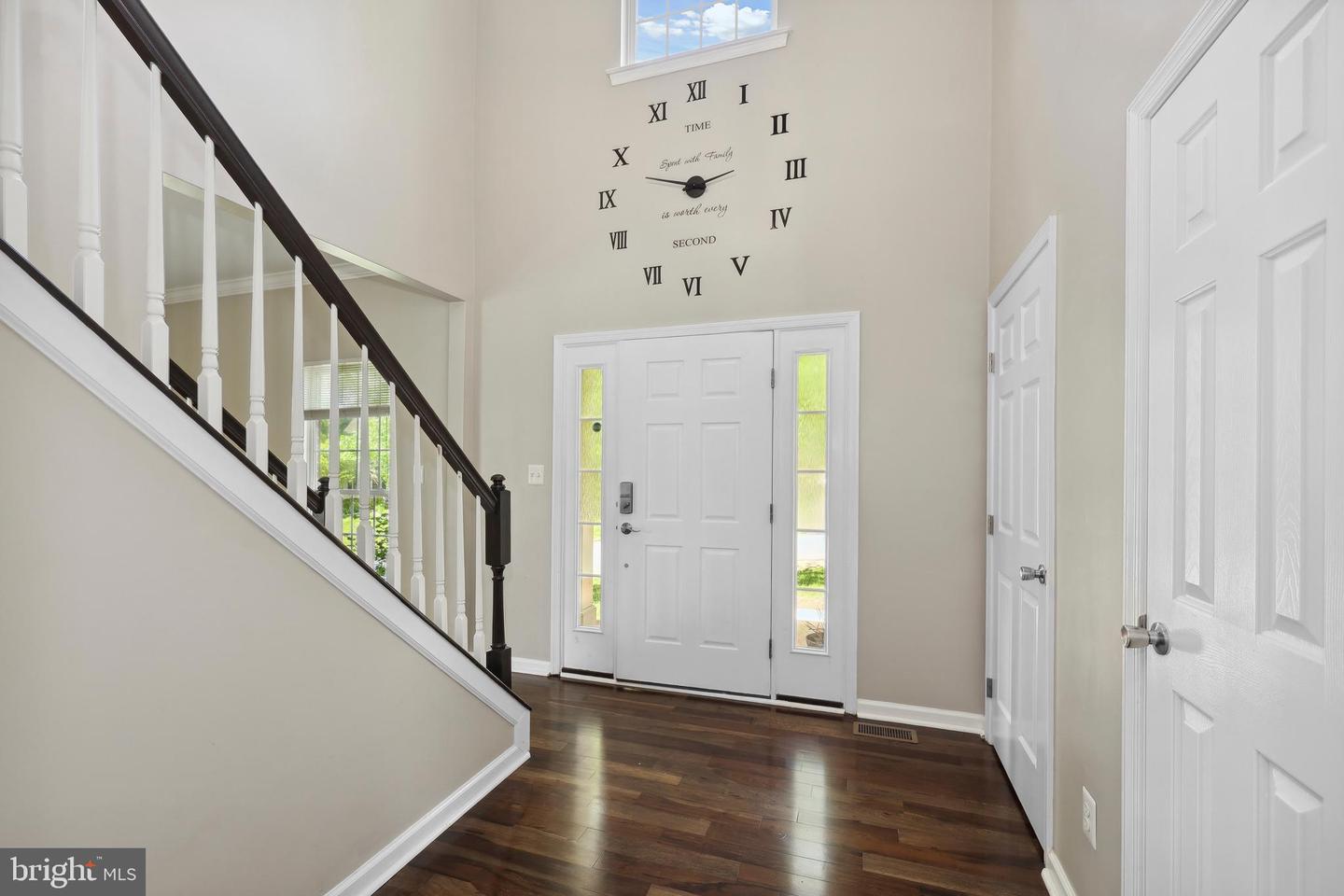 7883 LEROUX LN, MANASSAS, Virginia 20112, 4 Bedrooms Bedrooms, ,3 BathroomsBathrooms,Residential,For sale,7883 LEROUX LN,VAPW2092542 MLS # VAPW2092542