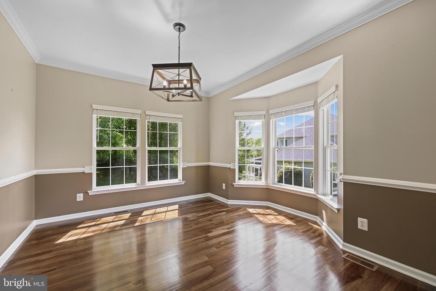 7883 LEROUX LN, MANASSAS, Virginia 20112, 4 Bedrooms Bedrooms, ,3 BathroomsBathrooms,Residential,For sale,7883 LEROUX LN,VAPW2092542 MLS # VAPW2092542
