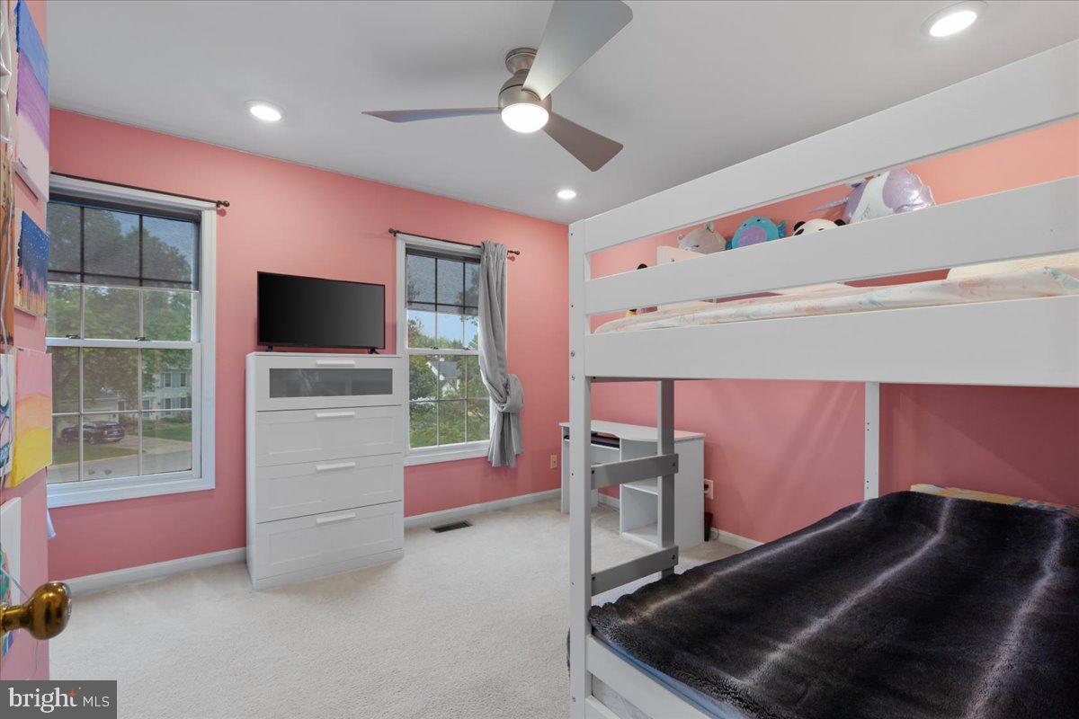 3565 HUMMOCK PL, WOODBRIDGE, Virginia 22192, 4 Bedrooms Bedrooms, ,2 BathroomsBathrooms,Residential,For sale,3565 HUMMOCK PL,VAPW2092546 MLS # VAPW2092546