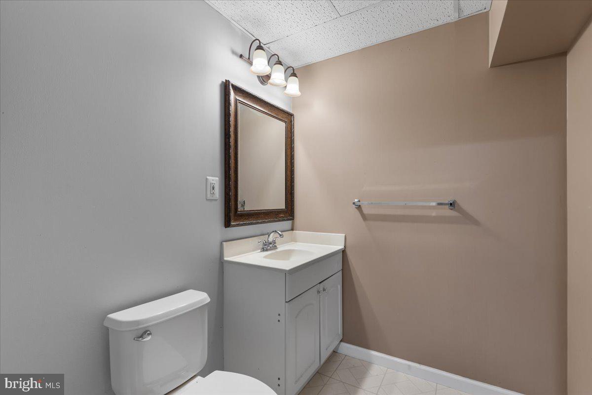 3565 HUMMOCK PL, WOODBRIDGE, Virginia 22192, 4 Bedrooms Bedrooms, ,2 BathroomsBathrooms,Residential,For sale,3565 HUMMOCK PL,VAPW2092546 MLS # VAPW2092546