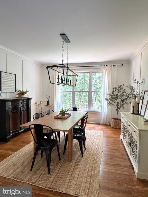 13515 PERIMETER DR, FREDERICKSBURG, Virginia 22407, 5 Bedrooms Bedrooms, ,3 BathroomsBathrooms,Residential,13515 PERIMETER DR,VASP2032992 MLS # VASP2032992