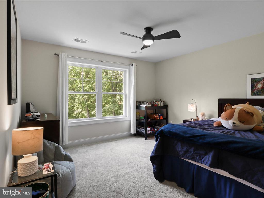 8254 LEES RIDGE RD, WARRENTON, Virginia 20186, 5 Bedrooms Bedrooms, ,4 BathroomsBathrooms,Residential,8254 LEES RIDGE RD,VAFQ2016568 MLS # VAFQ2016568