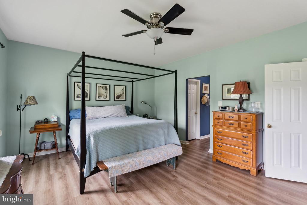 5415 CARPER FARM LN, HUME, Virginia, 3 Bedrooms Bedrooms, ,2 BathroomsBathrooms,Residential,5415 CARPER FARM LN,VAFQ2016470 MLS # VAFQ2016470