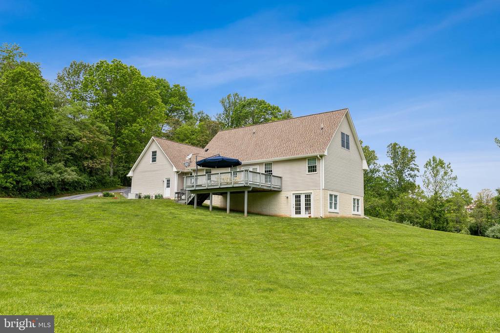 5415 CARPER FARM LN, HUME, Virginia, 3 Bedrooms Bedrooms, ,2 BathroomsBathrooms,Residential,5415 CARPER FARM LN,VAFQ2016470 MLS # VAFQ2016470