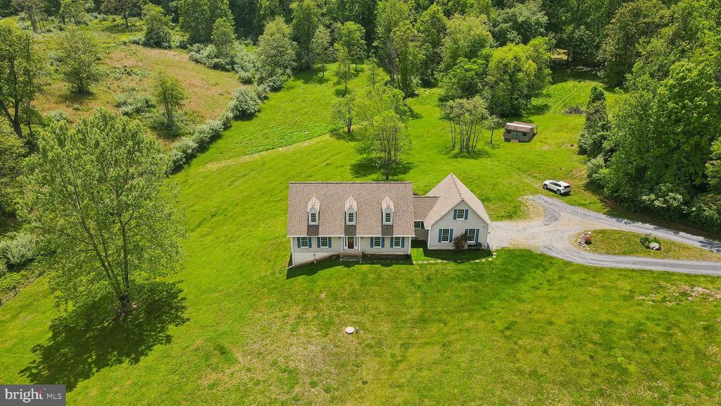 5415 CARPER FARM LN, HUME, Virginia, 3 Bedrooms Bedrooms, ,2 BathroomsBathrooms,Residential,5415 CARPER FARM LN,VAFQ2016470 MLS # VAFQ2016470