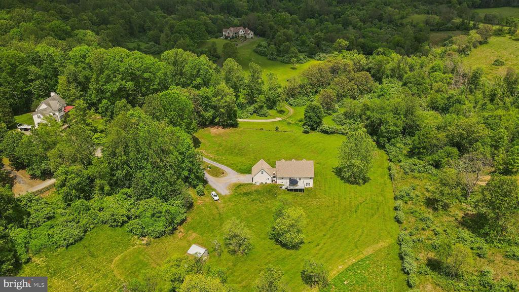 5415 CARPER FARM LN, HUME, Virginia, 3 Bedrooms Bedrooms, ,2 BathroomsBathrooms,Residential,5415 CARPER FARM LN,VAFQ2016470 MLS # VAFQ2016470