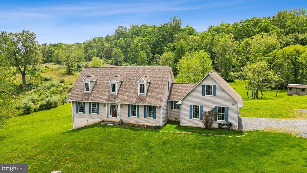 5415 CARPER FARM LN, HUME, Virginia, 3 Bedrooms Bedrooms, ,2 BathroomsBathrooms,Residential,5415 CARPER FARM LN,VAFQ2016470 MLS # VAFQ2016470