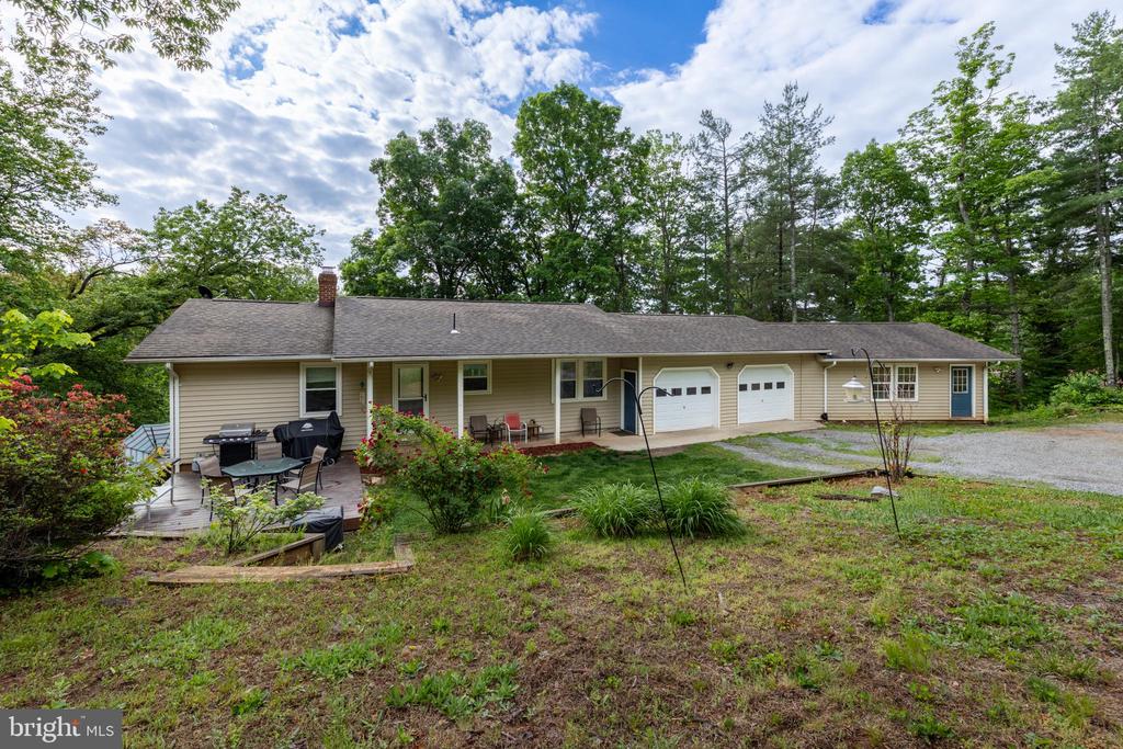 571 CC RD, HOOD, Virginia 22723, 3 Bedrooms Bedrooms, ,2 BathroomsBathrooms,Residential,571 CC RD,VAMA2002222 MLS # VAMA2002222