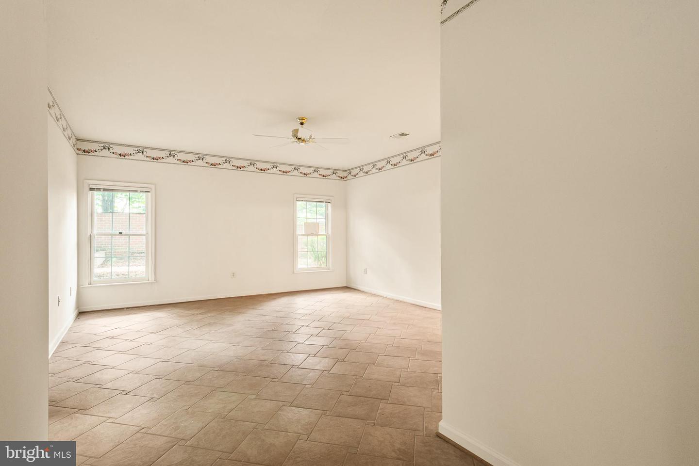 8305 JUDY WITT LN, VIENNA, Virginia 22182, 4 Bedrooms Bedrooms, ,5 BathroomsBathrooms,Residential,For sale,8305 JUDY WITT LN,VAFX2235690 MLS # VAFX2235690