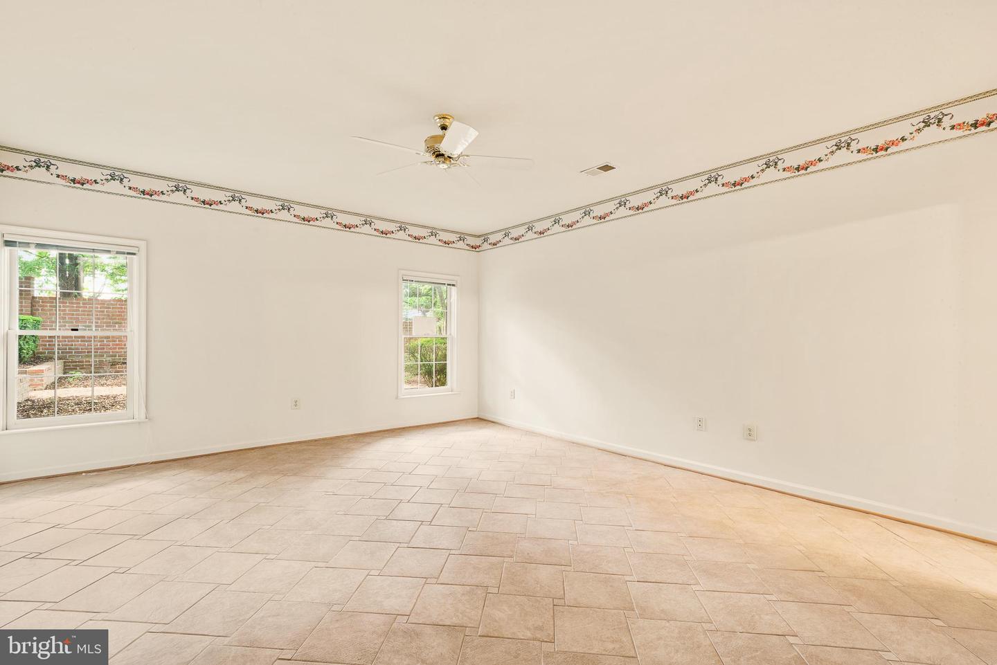 8305 JUDY WITT LN, VIENNA, Virginia 22182, 4 Bedrooms Bedrooms, ,5 BathroomsBathrooms,Residential,For sale,8305 JUDY WITT LN,VAFX2235690 MLS # VAFX2235690