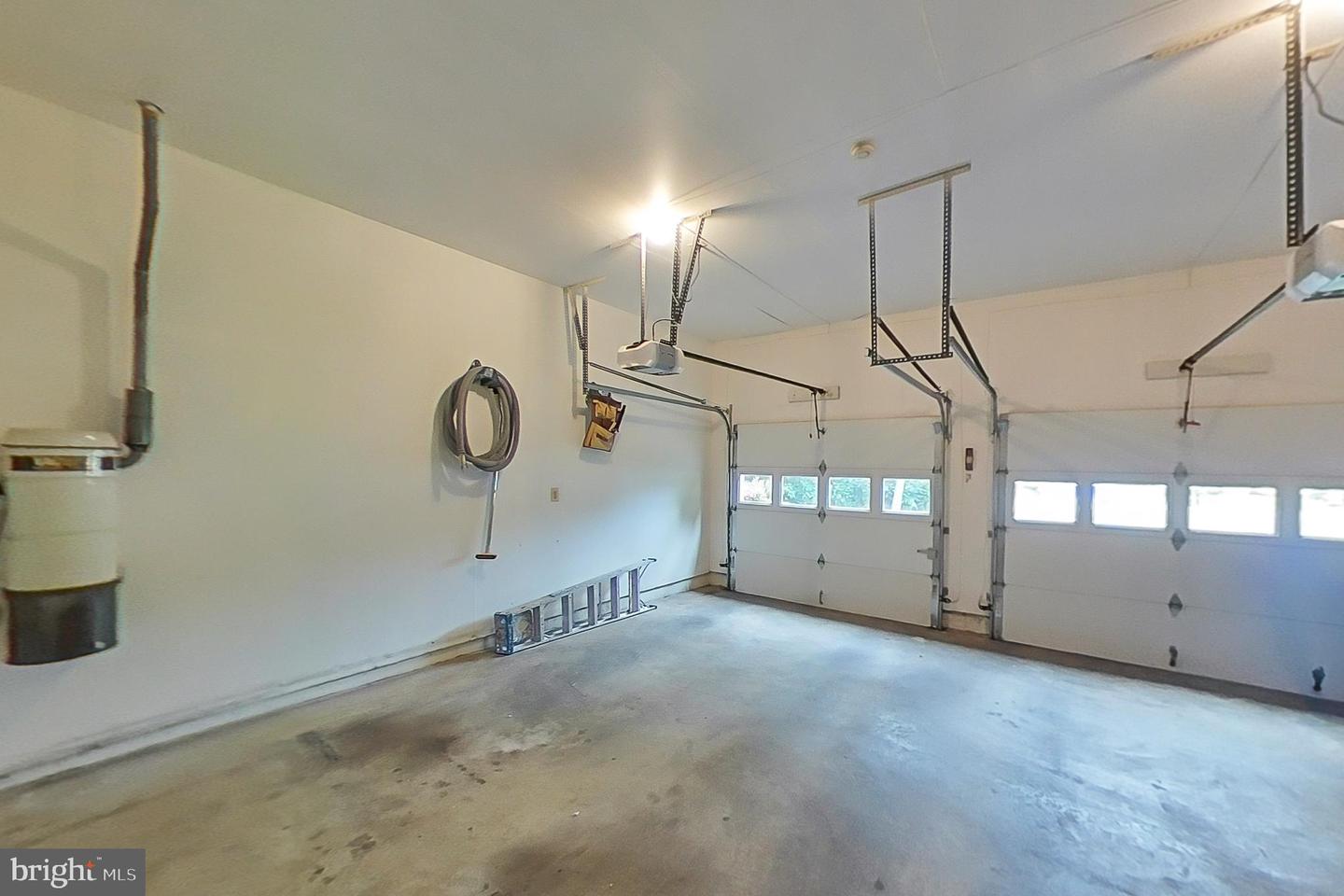 8305 JUDY WITT LN, VIENNA, Virginia 22182, 4 Bedrooms Bedrooms, ,5 BathroomsBathrooms,Residential,For sale,8305 JUDY WITT LN,VAFX2235690 MLS # VAFX2235690