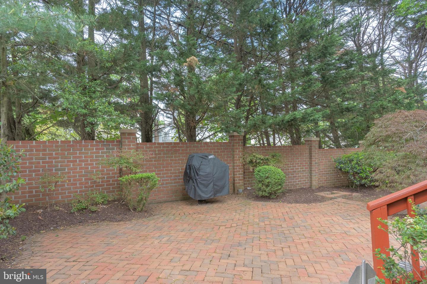 8305 JUDY WITT LN, VIENNA, Virginia 22182, 4 Bedrooms Bedrooms, ,5 BathroomsBathrooms,Residential,For sale,8305 JUDY WITT LN,VAFX2235690 MLS # VAFX2235690