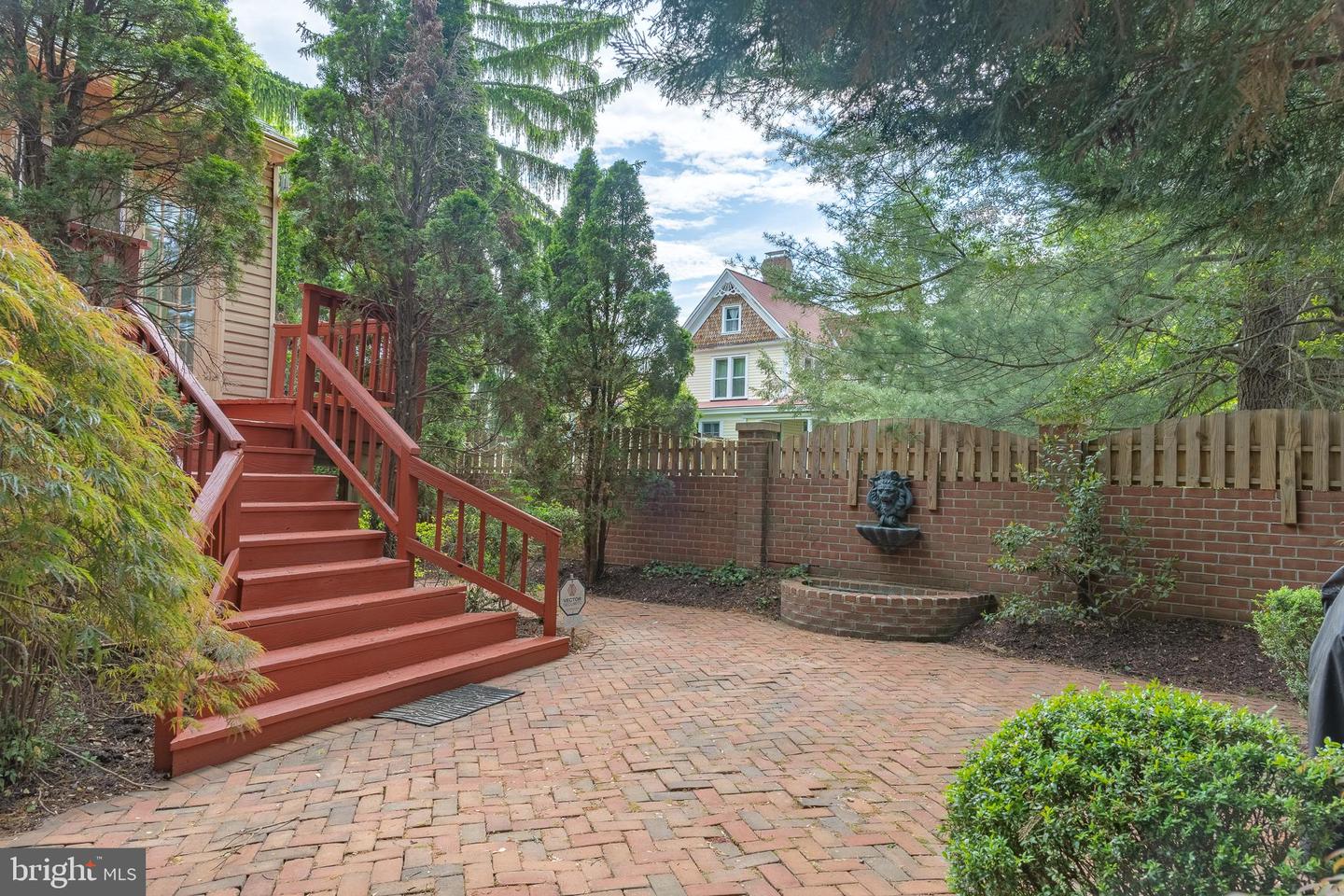 8305 JUDY WITT LN, VIENNA, Virginia 22182, 4 Bedrooms Bedrooms, ,5 BathroomsBathrooms,Residential,For sale,8305 JUDY WITT LN,VAFX2235690 MLS # VAFX2235690