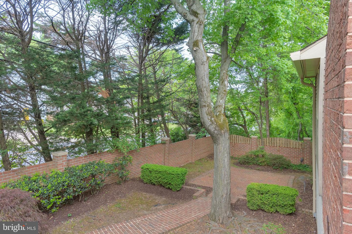 8305 JUDY WITT LN, VIENNA, Virginia 22182, 4 Bedrooms Bedrooms, ,5 BathroomsBathrooms,Residential,For sale,8305 JUDY WITT LN,VAFX2235690 MLS # VAFX2235690