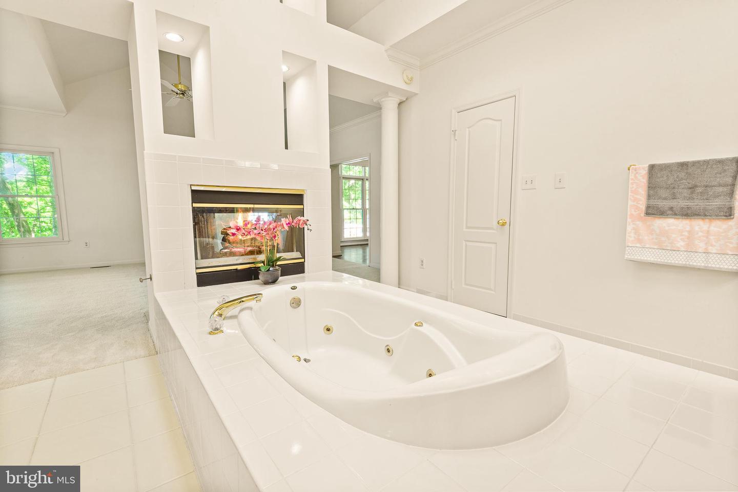 8305 JUDY WITT LN, VIENNA, Virginia 22182, 4 Bedrooms Bedrooms, ,5 BathroomsBathrooms,Residential,For sale,8305 JUDY WITT LN,VAFX2235690 MLS # VAFX2235690