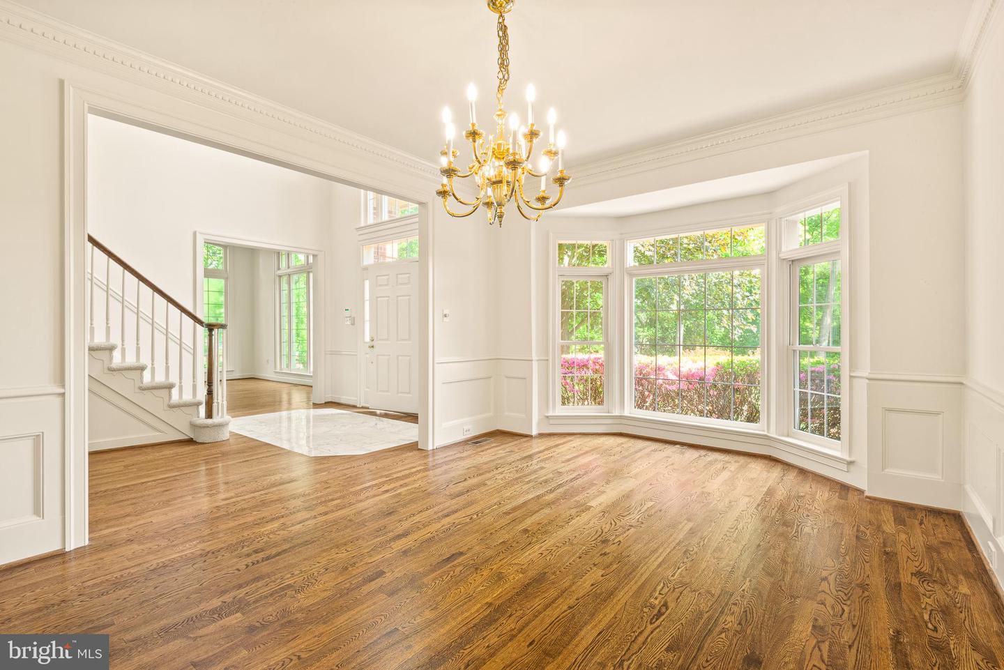 8305 JUDY WITT LN, VIENNA, Virginia 22182, 4 Bedrooms Bedrooms, ,5 BathroomsBathrooms,Residential,For sale,8305 JUDY WITT LN,VAFX2235690 MLS # VAFX2235690
