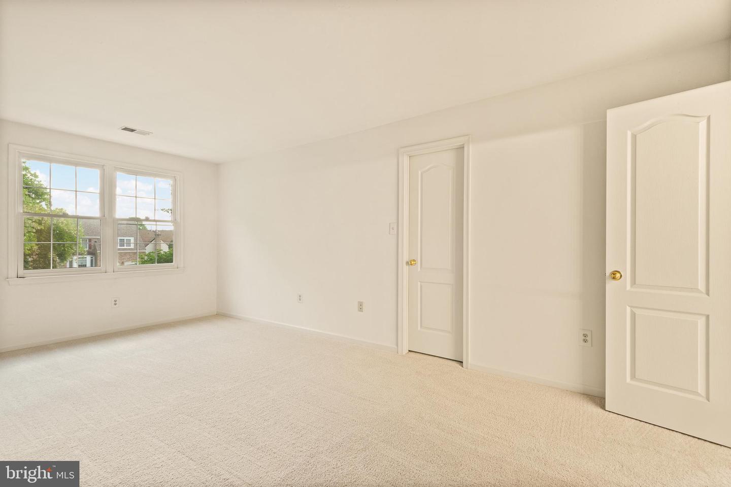 8305 JUDY WITT LN, VIENNA, Virginia 22182, 4 Bedrooms Bedrooms, ,5 BathroomsBathrooms,Residential,For sale,8305 JUDY WITT LN,VAFX2235690 MLS # VAFX2235690