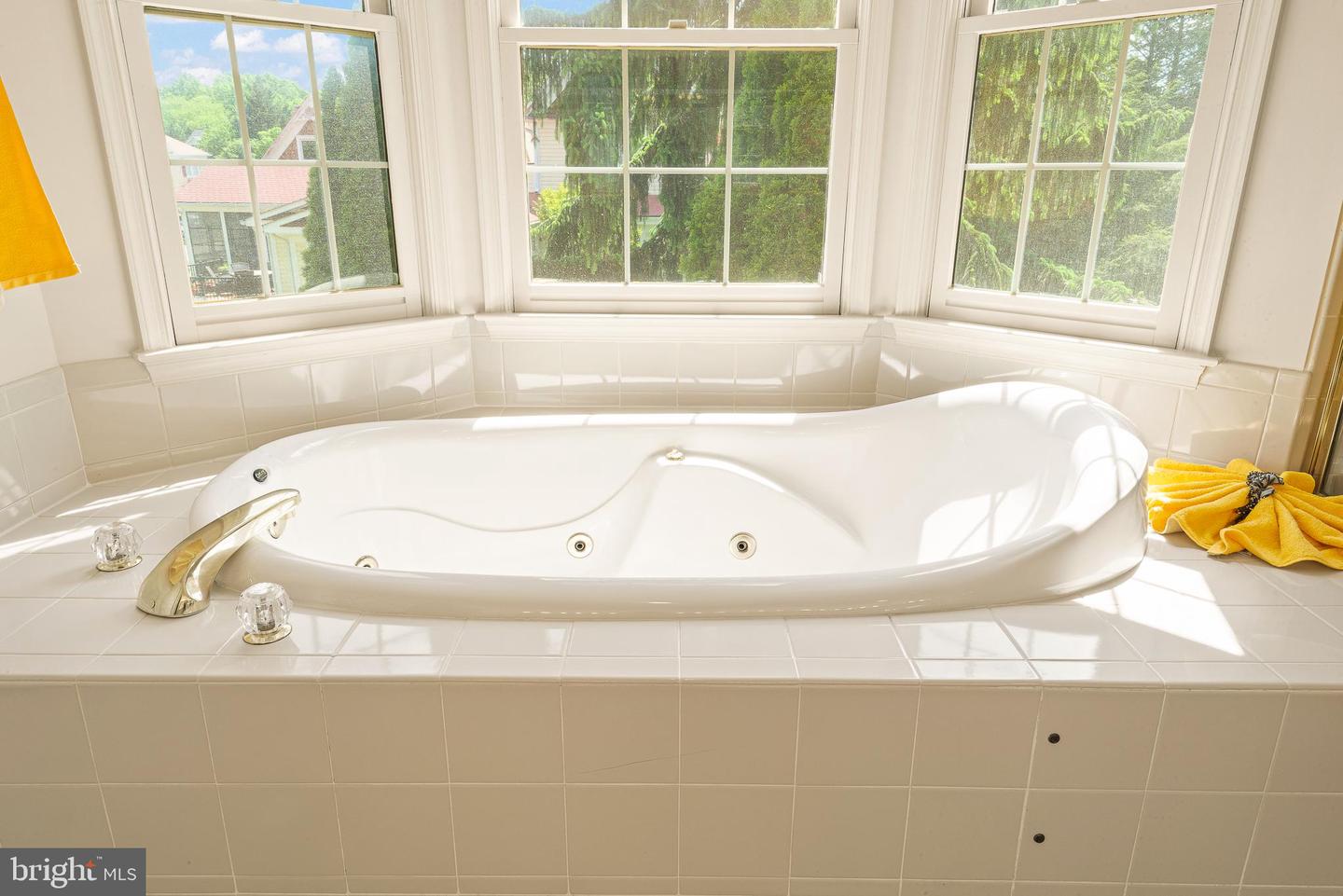 8305 JUDY WITT LN, VIENNA, Virginia 22182, 4 Bedrooms Bedrooms, ,5 BathroomsBathrooms,Residential,For sale,8305 JUDY WITT LN,VAFX2235690 MLS # VAFX2235690