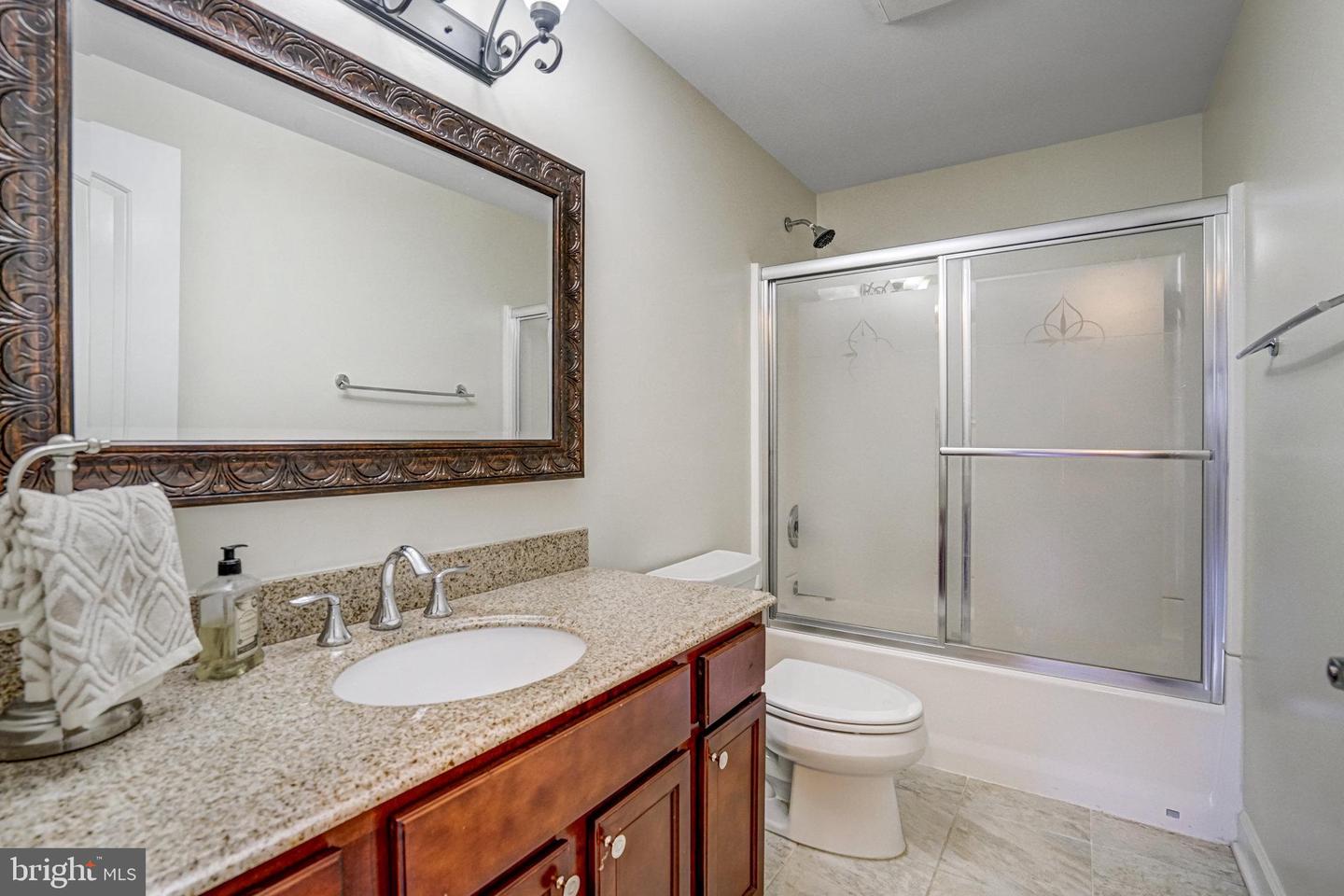 5712 GLENMULLEN PL, ALEXANDRIA, Virginia 22303, 5 Bedrooms Bedrooms, ,3 BathroomsBathrooms,Residential,For sale,5712 GLENMULLEN PL,VAFX2235740 MLS # VAFX2235740