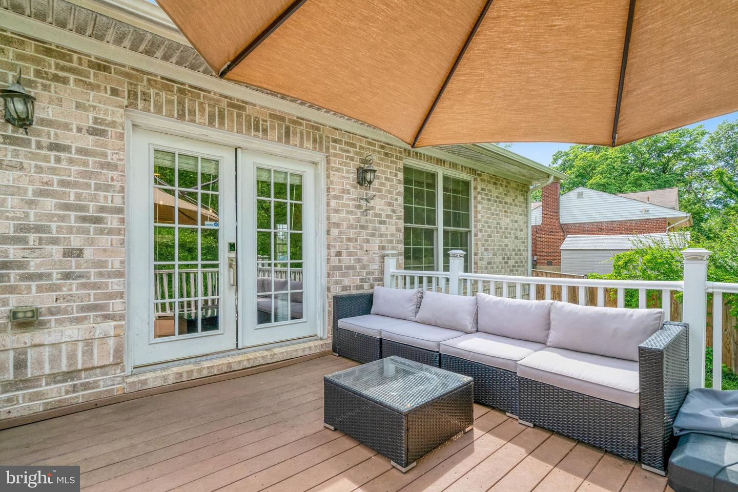 5712 GLENMULLEN PL, ALEXANDRIA, Virginia 22303, 5 Bedrooms Bedrooms, ,3 BathroomsBathrooms,Residential,For sale,5712 GLENMULLEN PL,VAFX2235740 MLS # VAFX2235740