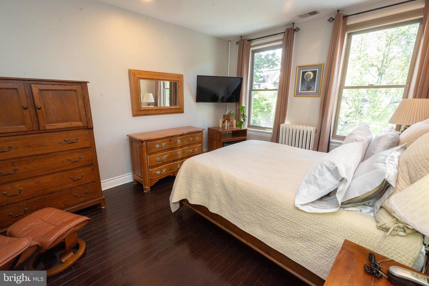 1365 OAK ST NW, WASHINGTON, District Of Columbia 20010, 4 Bedrooms Bedrooms, ,3 BathroomsBathrooms,Residential,For sale,1365 OAK ST NW,DCDC2196776 MLS # DCDC2196776