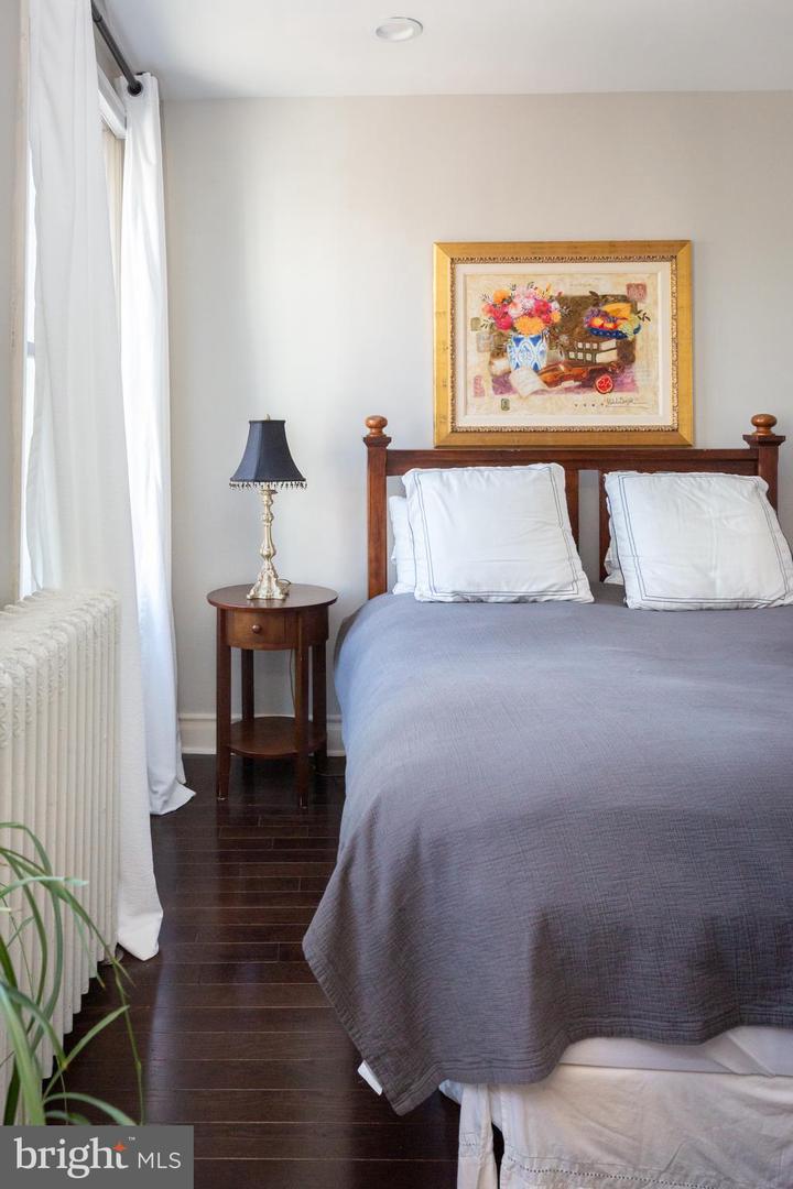 1365 OAK ST NW, WASHINGTON, District Of Columbia 20010, 4 Bedrooms Bedrooms, ,3 BathroomsBathrooms,Residential,For sale,1365 OAK ST NW,DCDC2196776 MLS # DCDC2196776