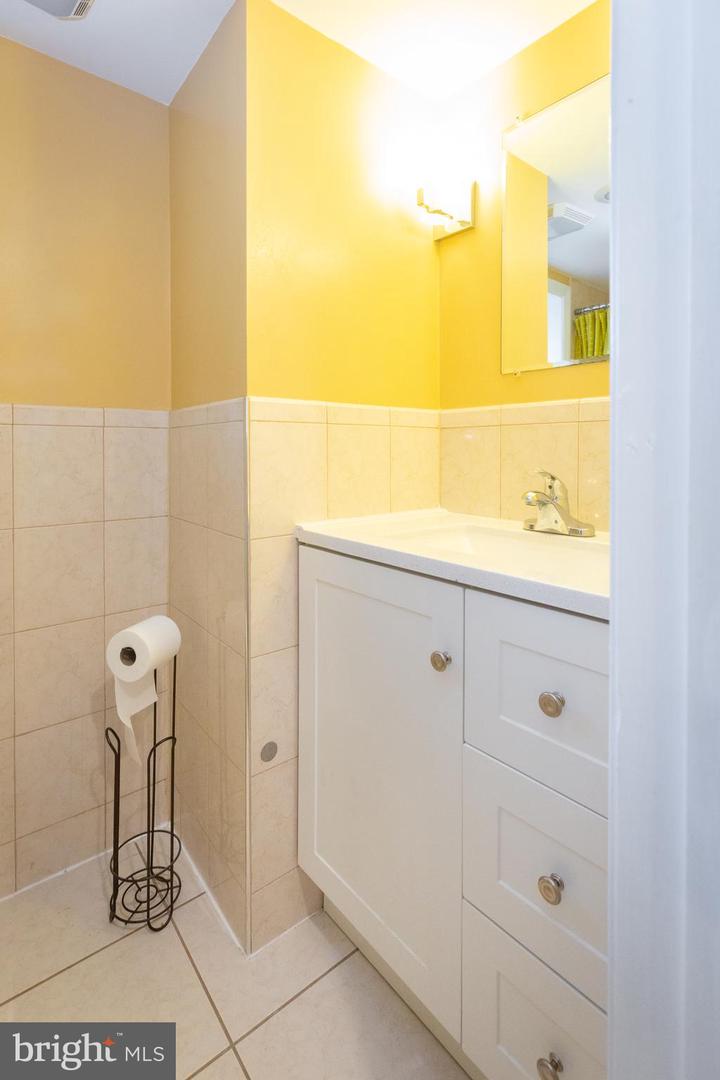 1365 OAK ST NW, WASHINGTON, District Of Columbia 20010, 4 Bedrooms Bedrooms, ,3 BathroomsBathrooms,Residential,For sale,1365 OAK ST NW,DCDC2196776 MLS # DCDC2196776