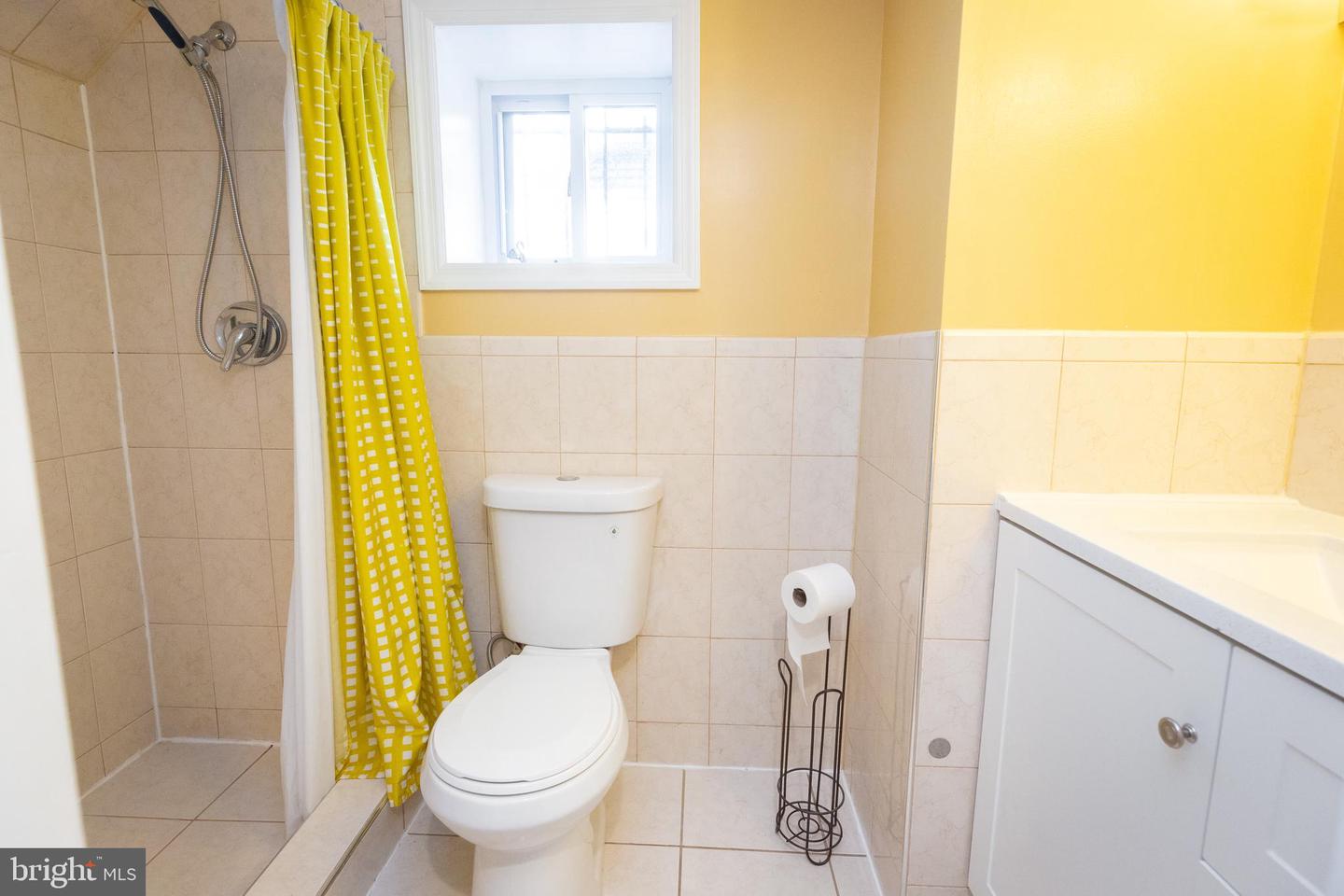 1365 OAK ST NW, WASHINGTON, District Of Columbia 20010, 4 Bedrooms Bedrooms, ,3 BathroomsBathrooms,Residential,For sale,1365 OAK ST NW,DCDC2196776 MLS # DCDC2196776