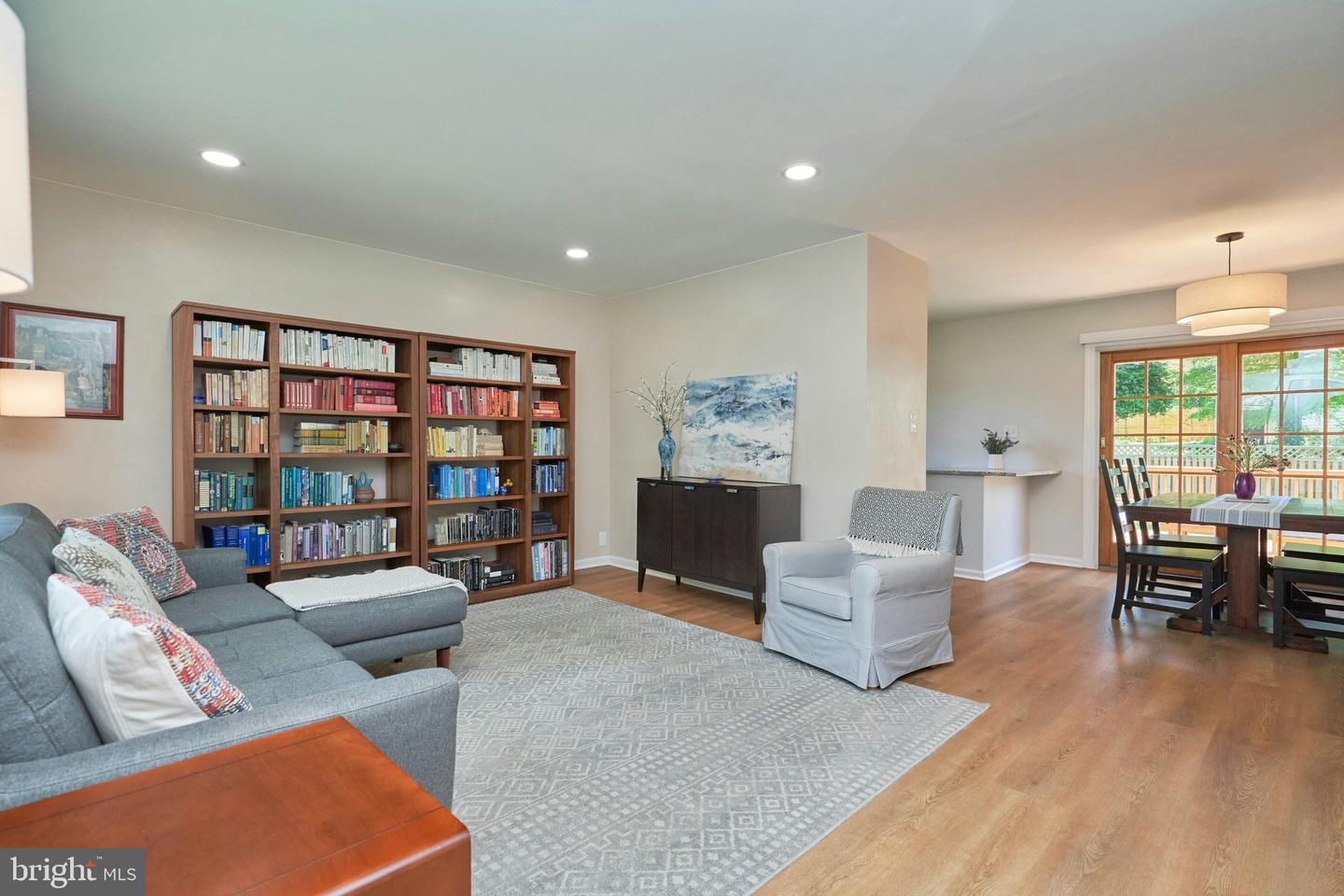 6519 HAYSTACK RD, ALEXANDRIA, Virginia 22310, 3 Bedrooms Bedrooms, ,2 BathroomsBathrooms,Residential,For sale,6519 HAYSTACK RD,VAFX2235958 MLS # VAFX2235958