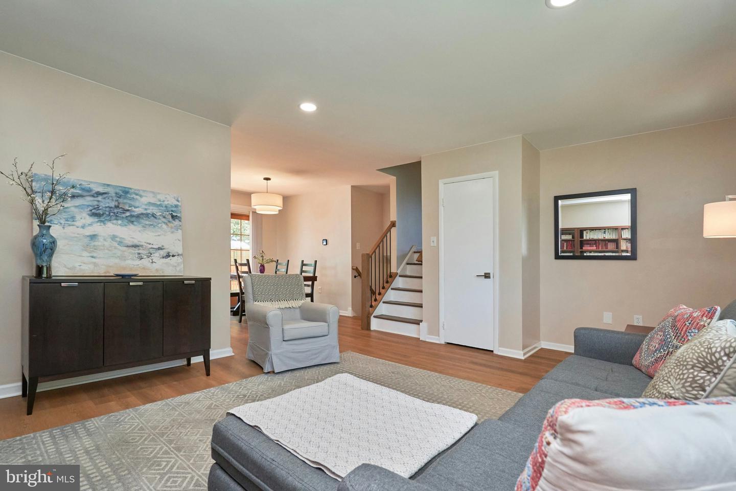 6519 HAYSTACK RD, ALEXANDRIA, Virginia 22310, 3 Bedrooms Bedrooms, ,2 BathroomsBathrooms,Residential,For sale,6519 HAYSTACK RD,VAFX2235958 MLS # VAFX2235958