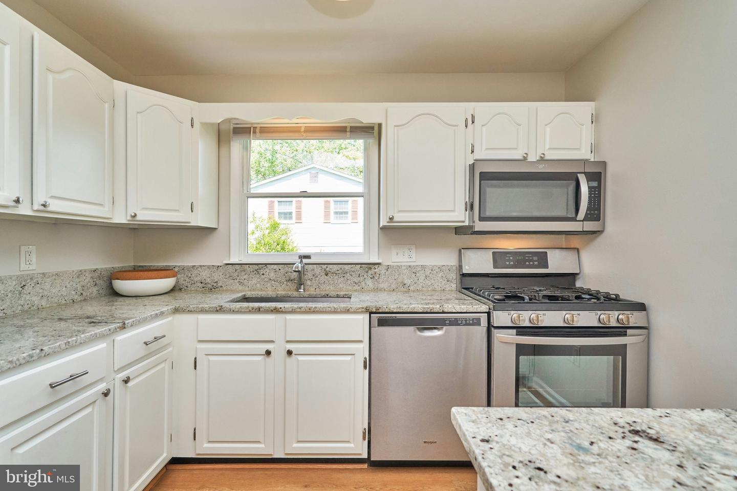 6519 HAYSTACK RD, ALEXANDRIA, Virginia 22310, 3 Bedrooms Bedrooms, ,2 BathroomsBathrooms,Residential,For sale,6519 HAYSTACK RD,VAFX2235958 MLS # VAFX2235958