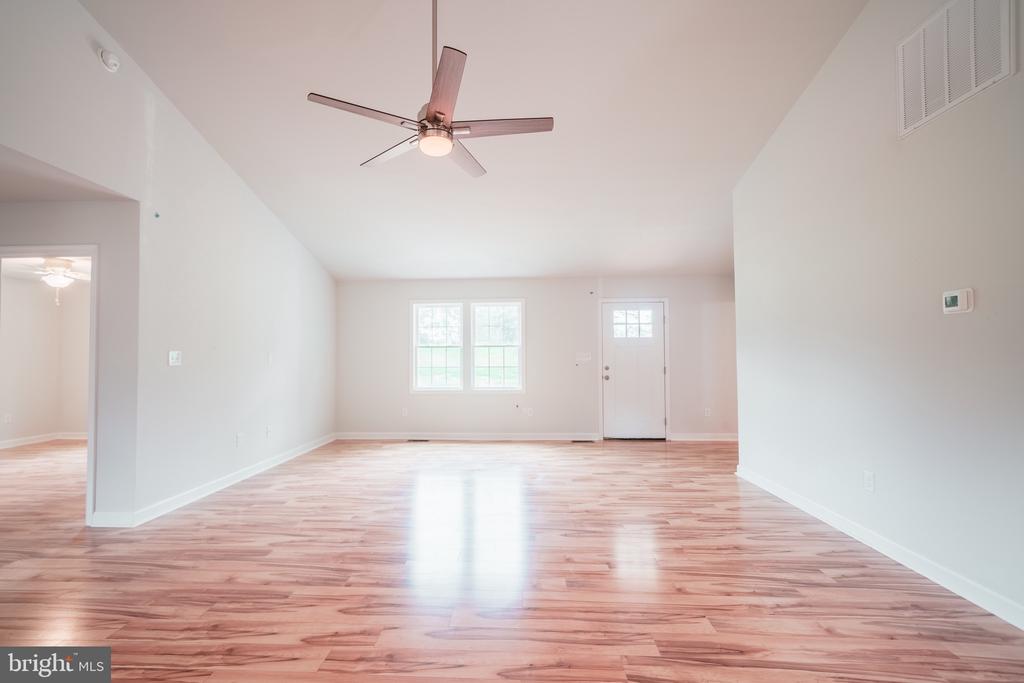 33 BARRINGTON DR, STANARDSVILLE, Virginia 22973, 3 Bedrooms Bedrooms, ,2 BathroomsBathrooms,Residential,33 BARRINGTON DR,VAGR2000716 MLS # VAGR2000716