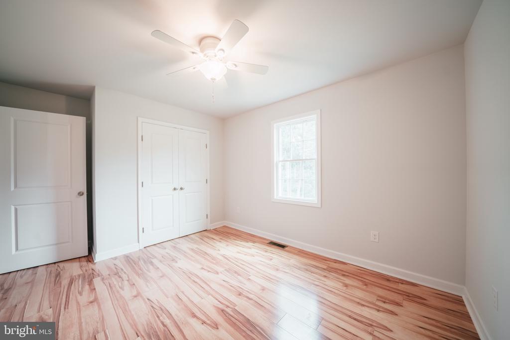 33 BARRINGTON DR, STANARDSVILLE, Virginia 22973, 3 Bedrooms Bedrooms, ,2 BathroomsBathrooms,Residential,33 BARRINGTON DR,VAGR2000716 MLS # VAGR2000716