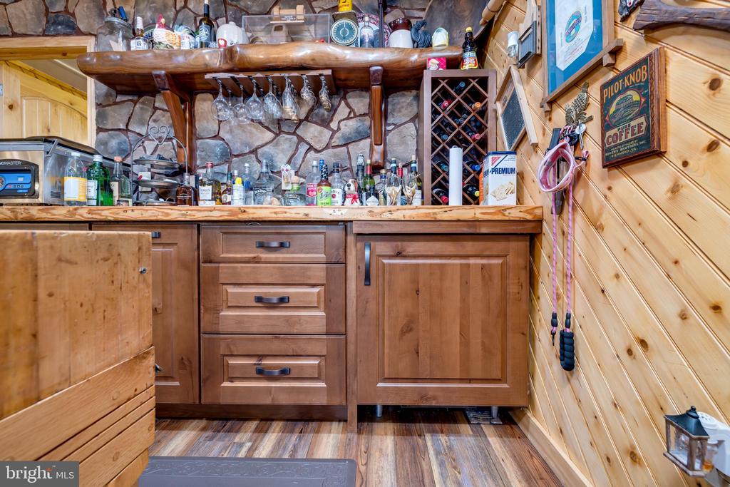 528 ELLIS DR, LURAY, Virginia 22835, 3 Bedrooms Bedrooms, ,3 BathroomsBathrooms,Residential,528 ELLIS DR,VAPA2004896 MLS # VAPA2004896